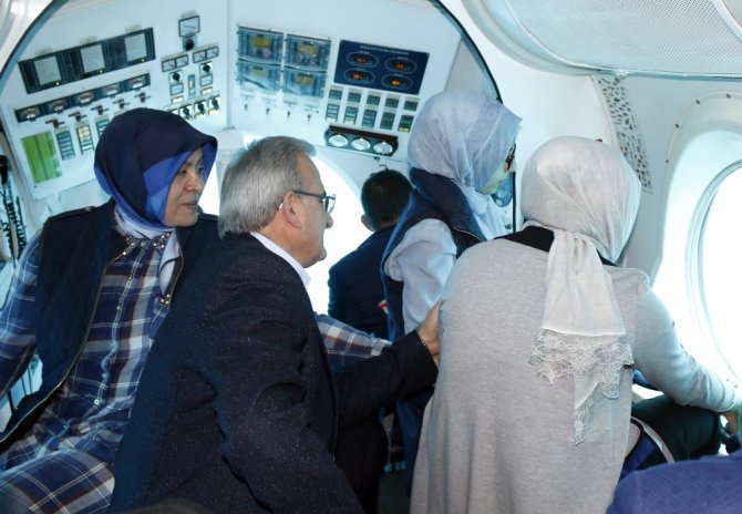 Türkiye’nin İlk Turistik Denizaltısı Deneme Dalışını Yaptı