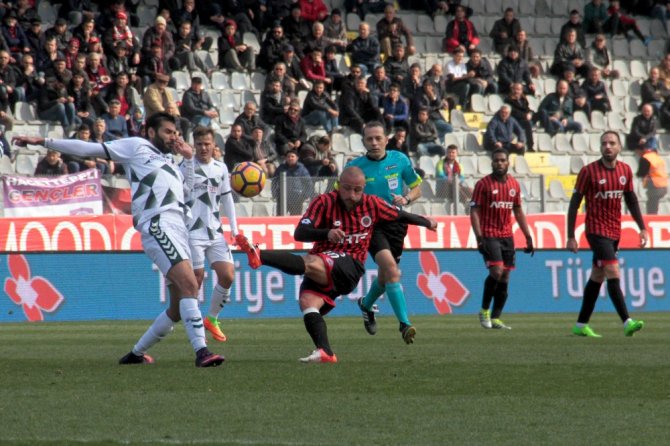 Gençler 3 Puanı 2 Golle Aldı
