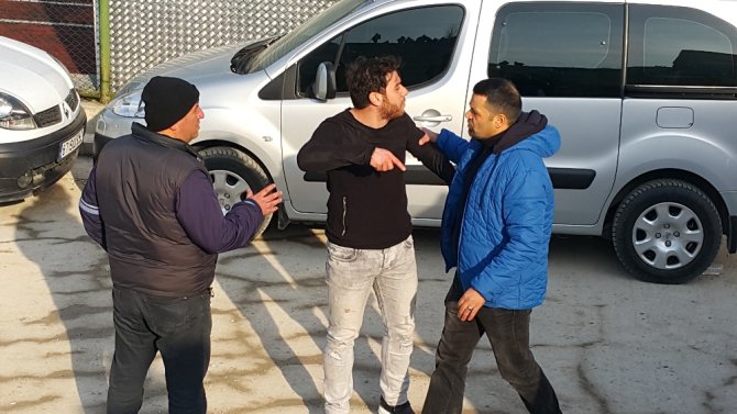 Taraftarın Attığı Taş Futbolcunun Burnunu Kırdı