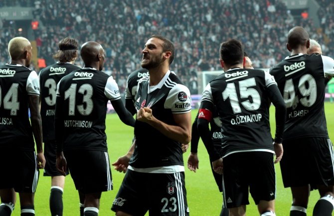Zirvede Tek Başına!