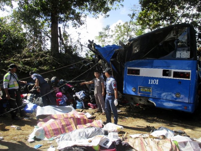 Filipinler’de Korkunç Kaza: 15 Ölü