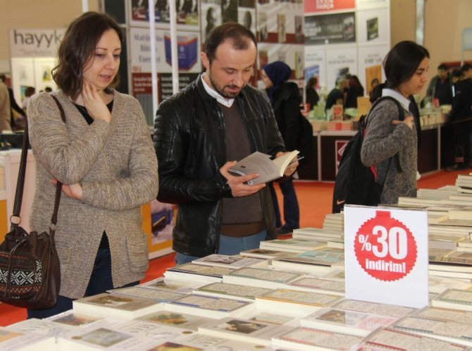 “3. Karadeniz Kitap Fuarı” Açıldı