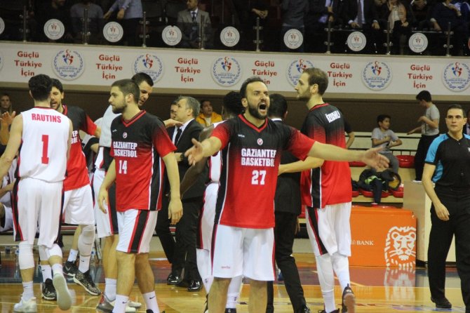 Gaziantep Basketbol Avrupa’ya Veda Etti