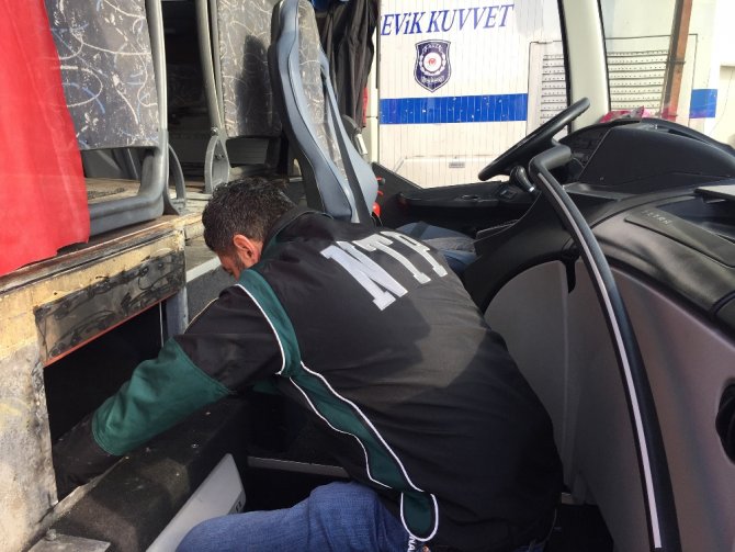 Yolcu Otobüsünden 108 Kilo Eroin Çıktı