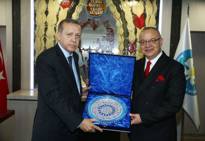 Cumhurbaşkanı Erdoğan’dan Mhp’li Başkana Ziyaret