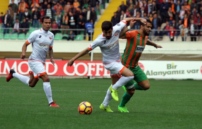 Akdeniz Derbisinde Alanya Şov!
