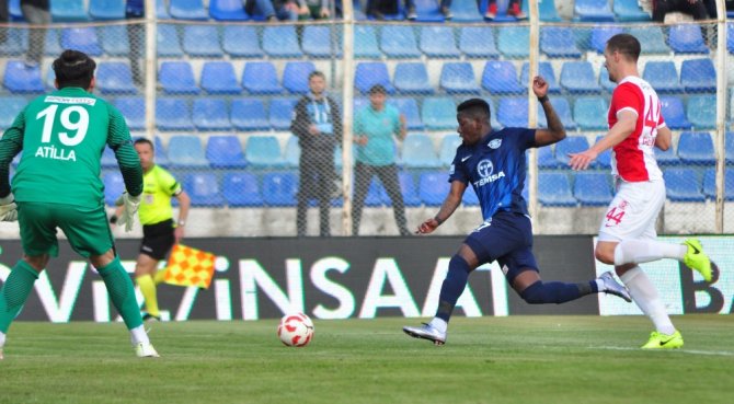 Balıkesirspor, Adana’da Kazandı