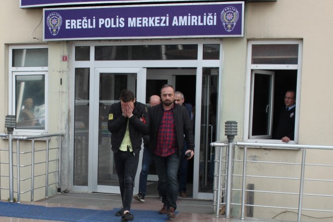 Ailesi Kayıp İlanı Verdi, Dolandırıcılık Yaparken Yakalandı
