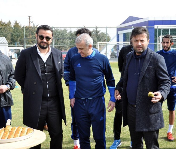 Eski Dostlar Bir Arada