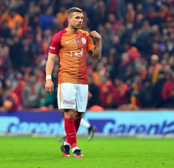 İlk Yarıda 3, İkinci Yarıda 4 Yıldız