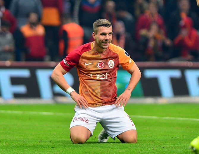 İlk Yarıda 3, İkinci Yarıda 4 Yıldız