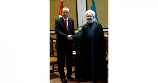 Cumhurbaşkanı Erdoğan Ruhani İle Görüştü