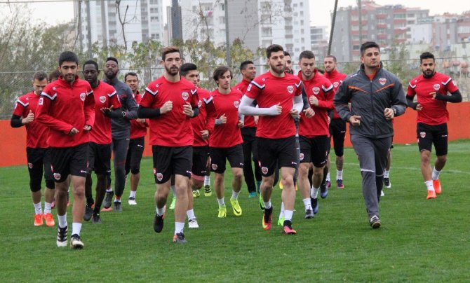 Adanaspor, Atiker Konyaspor Maçına Hazırlanıyor