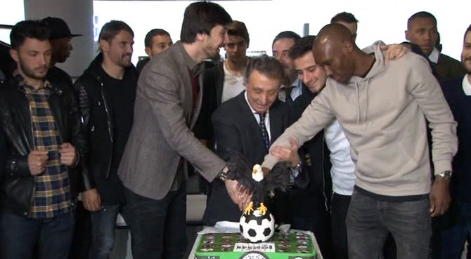 Beşiktaşlı Futbolcular Müze Gezdi