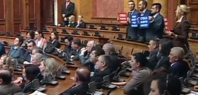 Mogherini’ye ’Islık’ Şoku