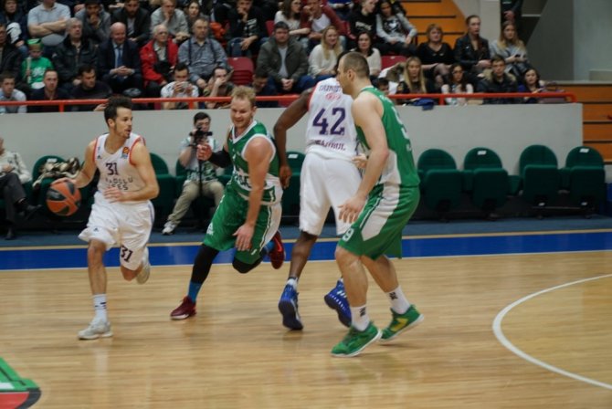 Anadolu Efes Uzatmalarda Kazandı