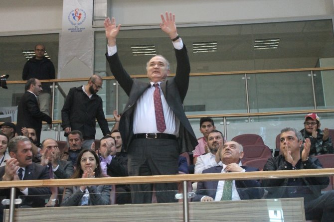 Galatasaray Yalova’da Güldü