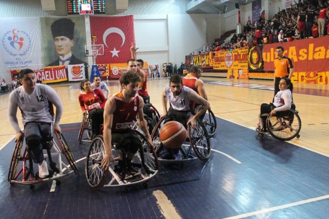 Galatasaray Yalova’da Güldü