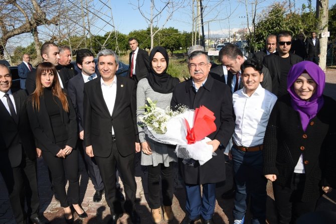 "Mhp’li Kardeşlerimizle Omuz Omuza Yürümemiz Lazım"
