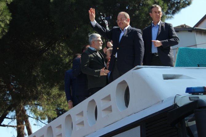 "20 Yaşında Askere Giden Meclise De Gider"