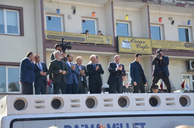"20 Yaşında Askere Giden Meclise De Gider"