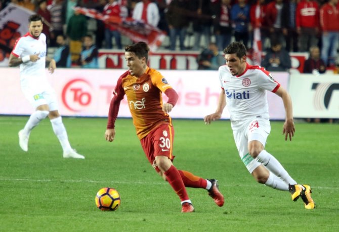 İlk Yarıda 3 Gol Vardı
