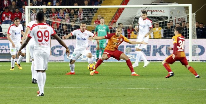 İlk Yarıda 3 Gol Vardı