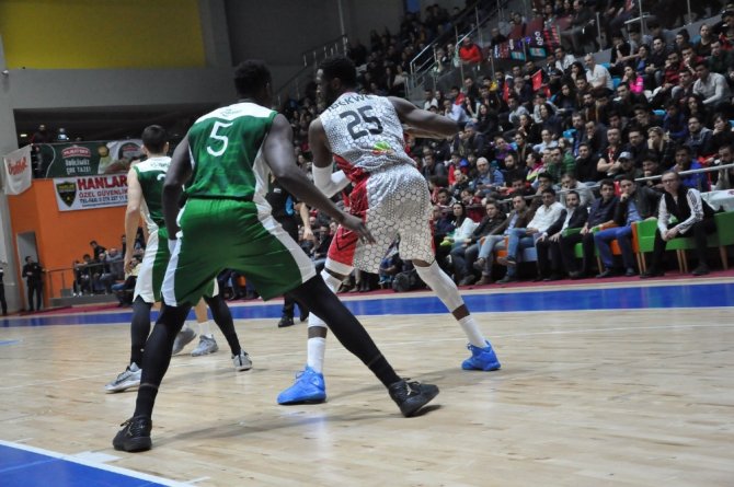Eurocup Çeyrek Finalde İlk Raund Muratbey Uşak’ın