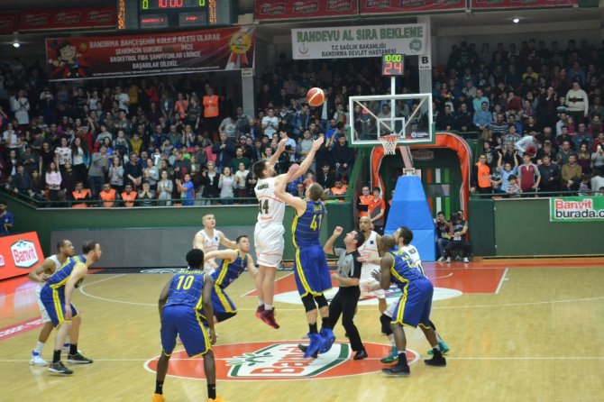 Banvit Çeyrek Finalde