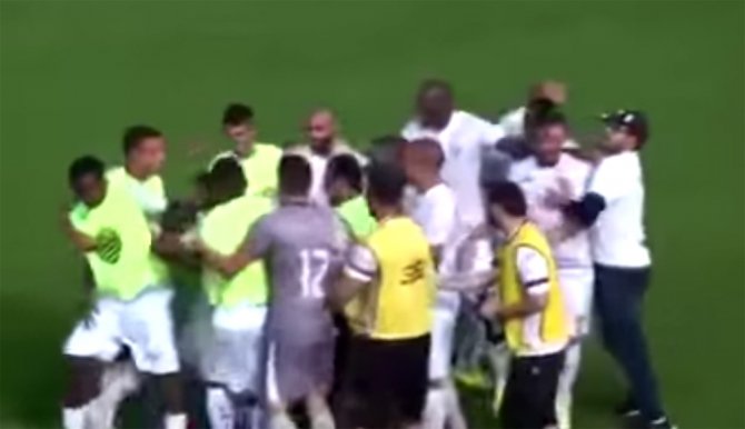 Çıldırtan Gol: Santradan Ağları Buldu