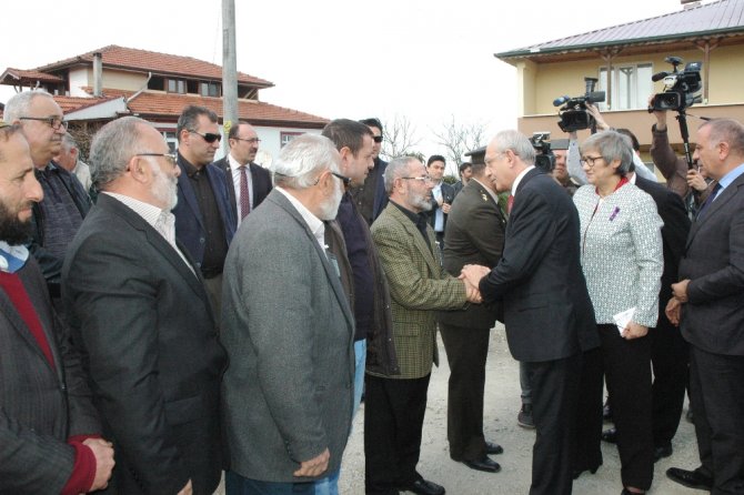 Kılıçdaroğlu, El-bab Şehidi Nin Baba Evini Ziyaret Etti