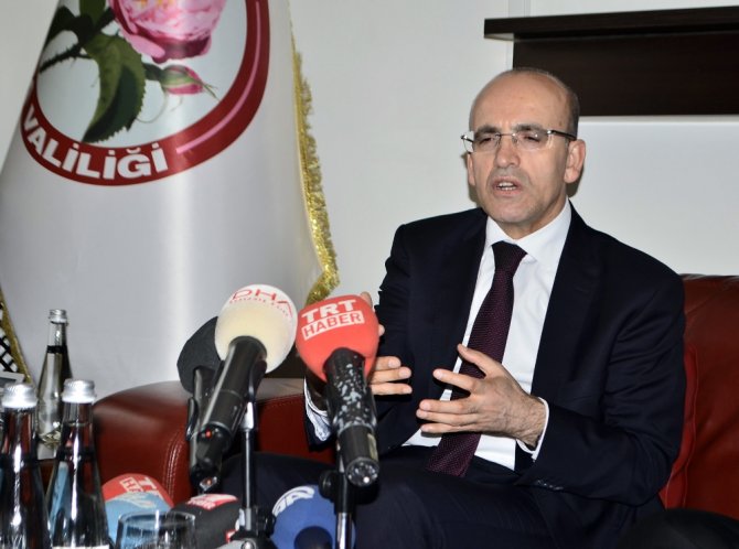 "Türkiye’de Bir Yabancı Etkinlik Yapmak İsterse..."