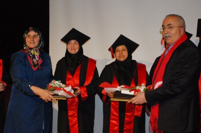 Okumanın Yaşı Yok: 73 Yaşında Kep Attı