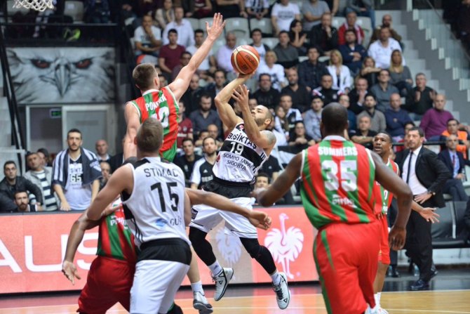 Beşiktaş’ı Yenen Pınar Karşıyaka Çeyrek Finalde