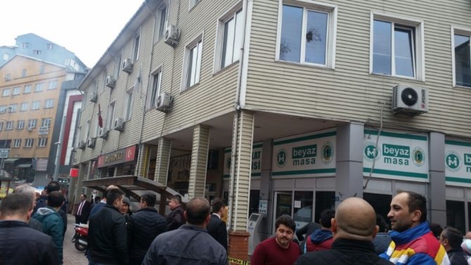 İşten Çıkartıldığı Belediyede Dehşet Saçtı