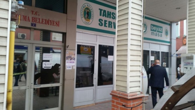 İşten Çıkartıldığı Belediyede Dehşet Saçtı