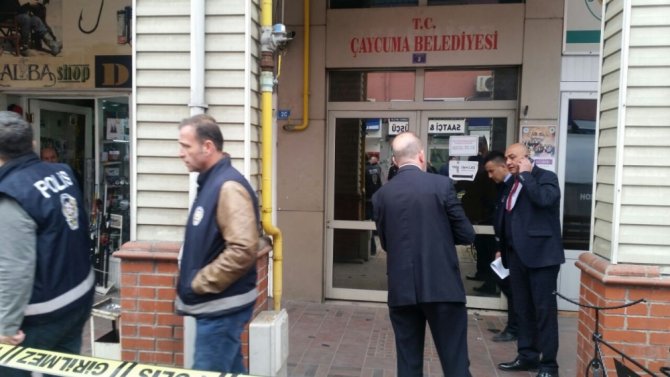 İşten Çıkartıldığı Belediyede Dehşet Saçtı