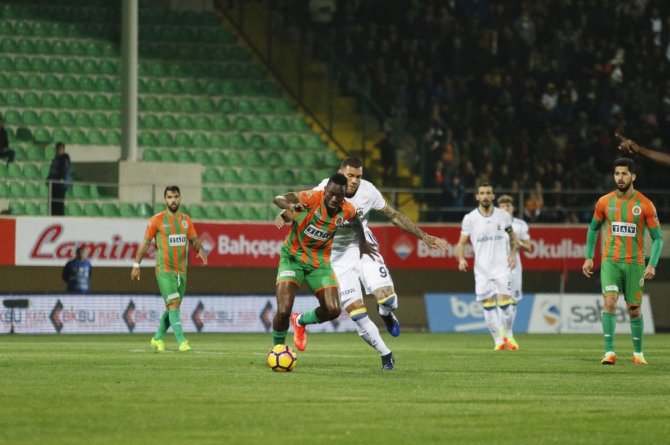 İlk 15 Dakikada 2 Gol Var