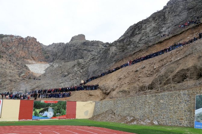 Gümüşhanespor Sevgisi Dağları Panayır Alına Çevirdi
