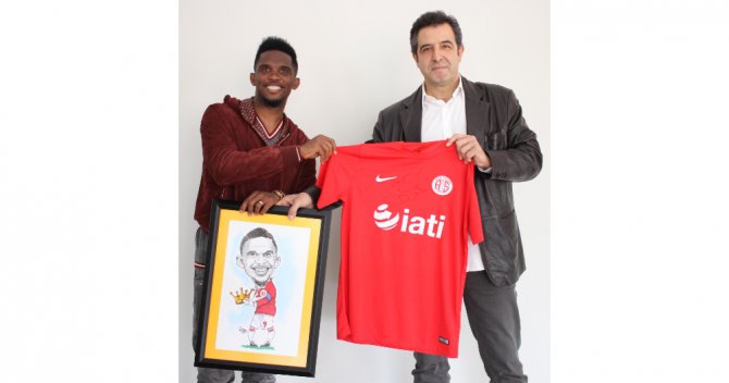 Eto’o’ya Karikatür Sürprizi