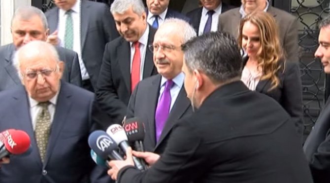 Kılıçdaroğlu, Hüsamettin Cindoruk İle Görüştü