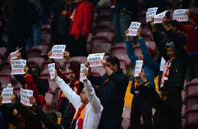 Arena’da İstifa Sesleri