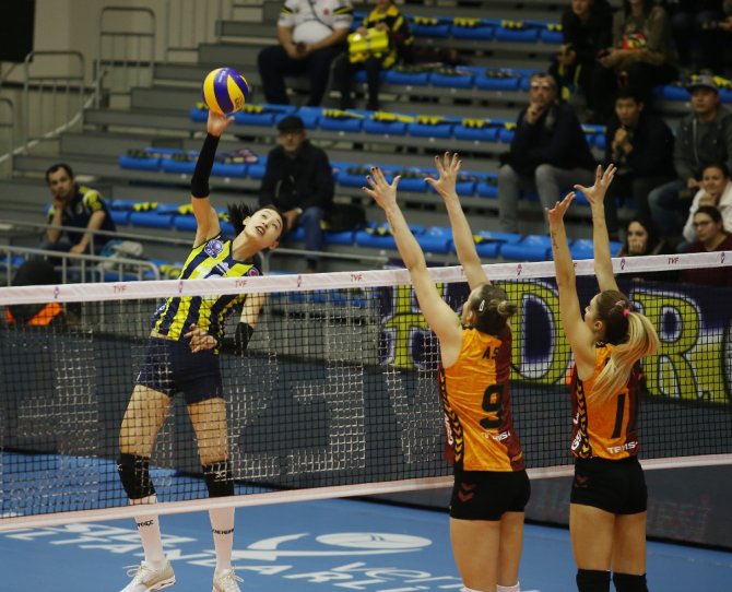 Derbinin Galibi Fenerbahçe