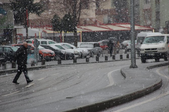 Konya’da Kar Sürprizi