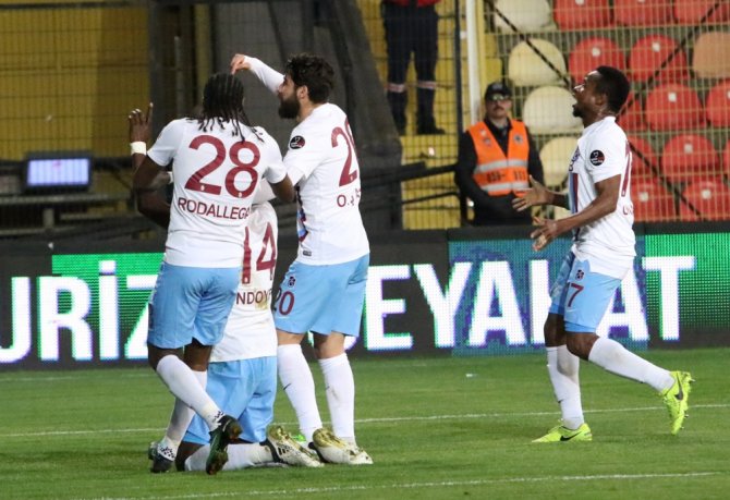 Trabzonspor Deplasmanda Coştu: 3 Puan 3 Golle Geldi