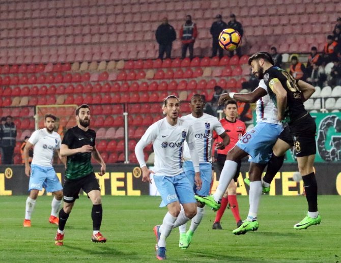 Trabzonspor Deplasmanda Coştu: 3 Puan 3 Golle Geldi