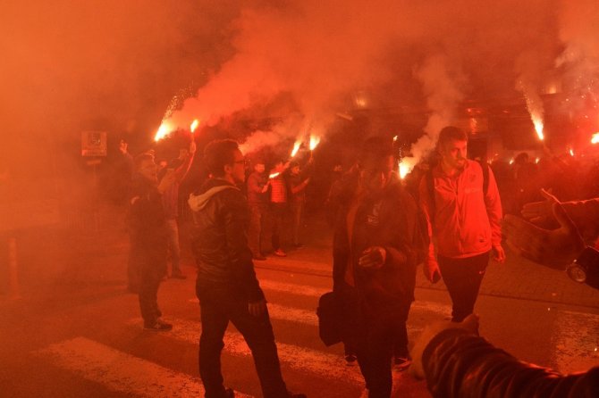 Trabzonspor’a Coşkulu Karşılama
