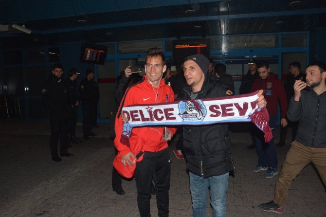 Trabzonspor’a Coşkulu Karşılama