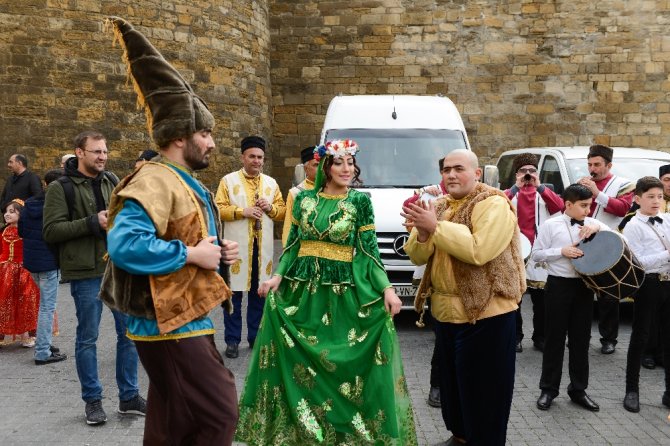 Azerbaycan’da Nevruz Kutlamaları Başladı
