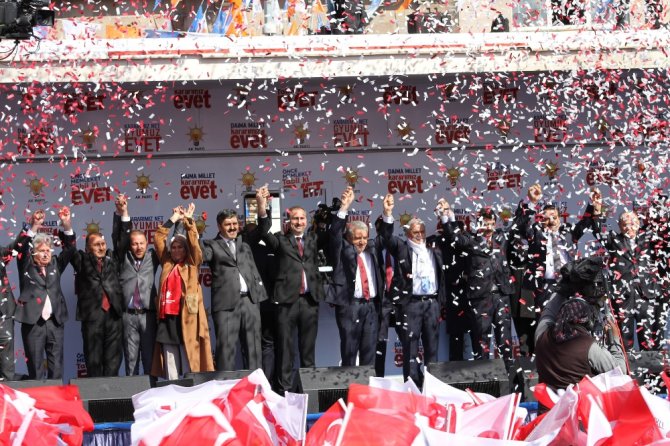 Başbakan Yıldırım, Ardahan Valiliğini Ziyaret Etti